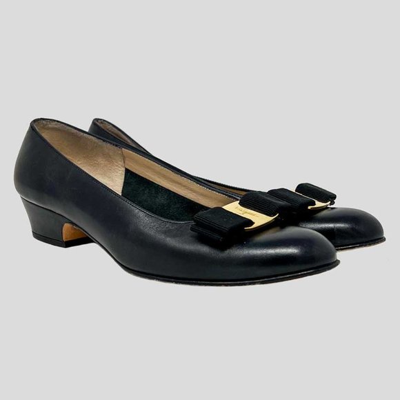 Salvatore Ferragamo - 6.5 B - Picture 2 of 6